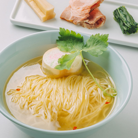 男鹿塩らーめん おがや