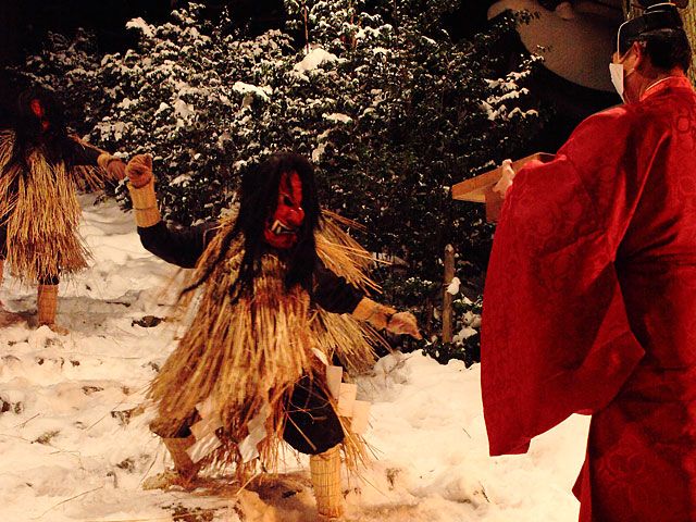 なまはげ柴灯まつり