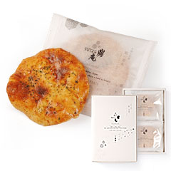 手焼き煎餅 銀の鼎庵(ぎんのていあん) 10枚入 ギフト箱