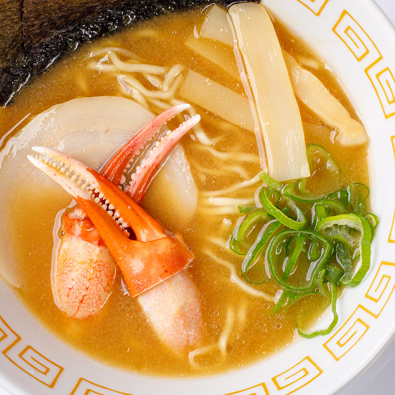 紅ずわいがにらぁめん