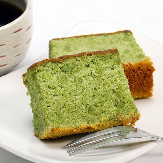 男鹿産天然よもぎ使用!!よもぎカステラ