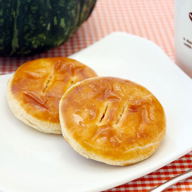 大潟村産のかぼちゃ使用! パンプキンパイ 10個入